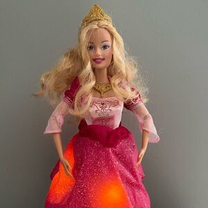 Barbie And The 12 Dancing Princess's Princess Genevieve Doll Mattel works